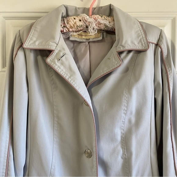 Vintage Freddi Gail Trench Coat Waist Tie Hooded Lined Blue Purple Trim Size 9 - Picture 5 of 10